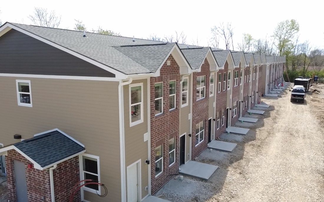 Turtle Creek Apartments — photo 3